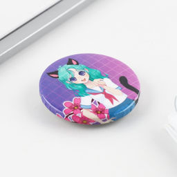 Цена за 10 шт. Значок закатной аниме Девушка с ушками, d=3.8 см