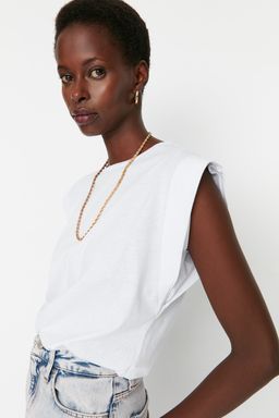 TRENDYOLMILLA Siyah %100 Pamuk Vatka Gorunumlu Basic Bisiklet Yaka Orme T-Shirt TWOSS20TS0021  фото 14