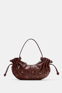 BOLSO HOMBRO TACHAS FRUNCIDO / Rojo Burdeos