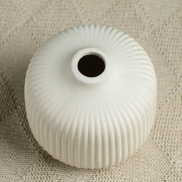 Ваза для цветов «Ингер», 10×10 см, керамика, белая