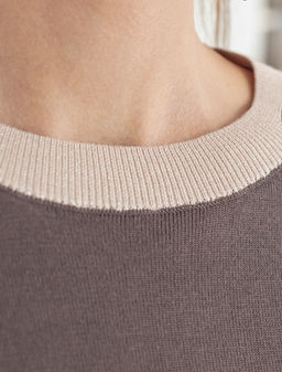 Джемпер с коротким рукавом тонкой вязки из вискозы с люрексом