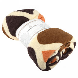 Плед/покрывало 220х200см "Каргопольский", велсофт "California" набивной, полиэстер 100%, плотность 160г/м2, упаковка: 20х33см пояс бумажный, "Домашняя мода" (Россия)