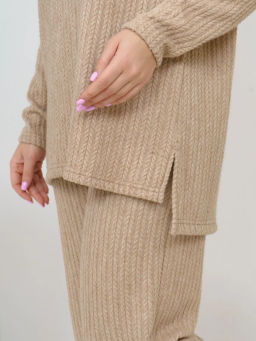 Костюм женский, цвет бежевый