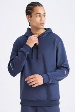 DeFactoFit Standart Fit Kapusonlu Basic Duz Sporcu Sweatshirt