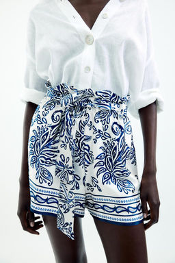 PRINTED SATIN PAPERBAG BERMUDA SHORTS - Zara фото 2