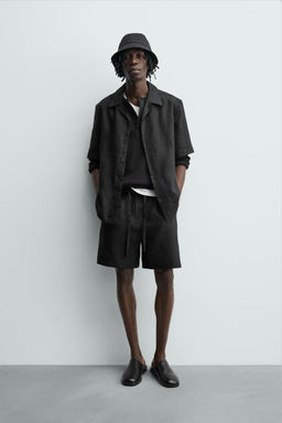BERMUDA RELAXED FIT 100% LINO / Negro