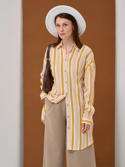 Платье-рубашка оверсайз из однотонного штапеля