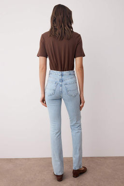 Ac?k Mavi Yuksek Bel Straight Duz Kesim %100 Pamuklu Jeans TWOAW26JE00184