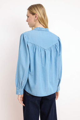 Mavi %100 Tencel Yakas? Baglama Detayl? Relaxed Fit Denim Bluz TWOSS26BZ00062 - Trendyolmilla фото 4