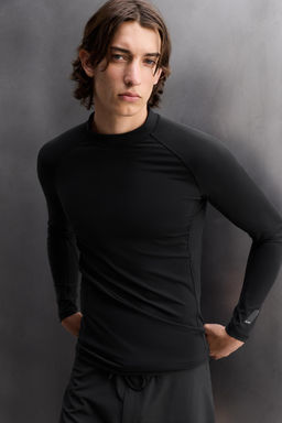 UPF40+ LONG SLEEVE SURF T-SHIRT - Zara фото 5
