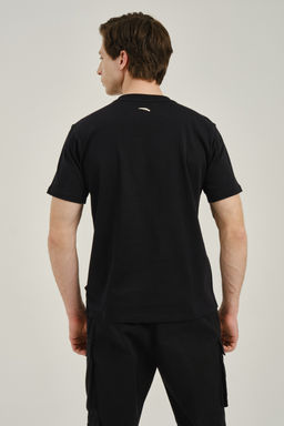 Футболка Черный