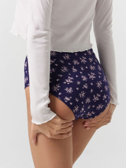 Цена за 2 штуки! ТРУСЫ ЖЕНСКИЕ (3ШТ.) - Mark formelle фото 5