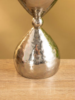 Подсвечник «Песочные часы», 8.5×19 см, алюминий, серебро