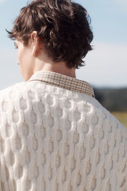 GEOMETRIC JACQUARD JUMPER LIMITED EDITION - Zara фото 4