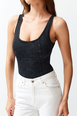 TRENDYOLMILLA Siyah Eskitme/Soluk Efektli Pamuklu Esnek Havuz Yaka Esnek C?tc?tl? Orme Body TWOSS24BD00002  фото 5