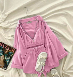 Костюм тройка