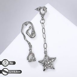 Серьги висячие со стразами Звёздочка со спиралью, цвет белый в серебре, 6,5см