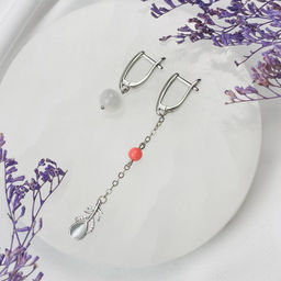 Серьги из Селенита и Коралла