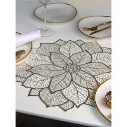 Цена за 12 шт. Салфетка сервировочная на стол Доляна Цветок, d=43 см, цвет золотой  фото 2
