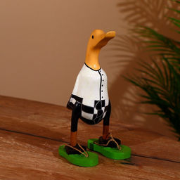 Сувенир «Утка в шлёпках», 27 см, дерево