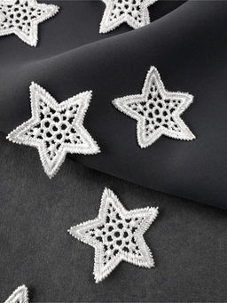 Цена за 3 шт. Аппликация для одежды «Звезда» кружевная, d=4 см, 10 шт., белая