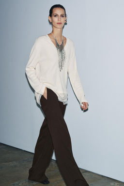 CONTRAST LACE T-SHIRT