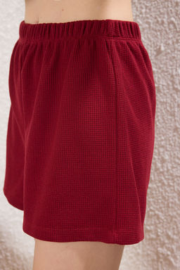 Trendyolmilla K?rm?z? Slogan ve Kalp Nak?sl? Waffle Sortlu Orme Pijama Tak?m? THMSS25PT00352 фото 4