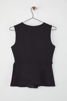 Siyah Fitted Kemerli Anvelop Kapamal? Yelek TWOAW26YE00029