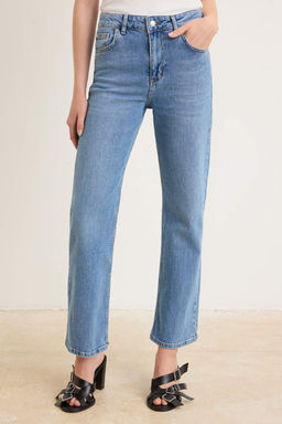 A__k Mavi Y_ksek Bel Az Esnek Straight D_z Kesim Jeans TWOSS26JE00159 - Trendyolmilla фото 3