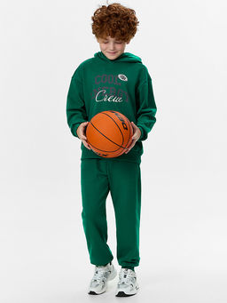 Комплект для мальчиков зеленый с принтом cool energy - Mark formelle фото 11