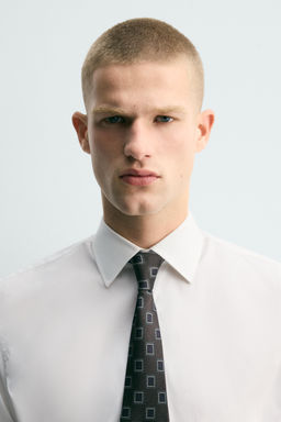 CORBATA JACQUARD GEOM?TRICO 100% SEDA / Marr?n