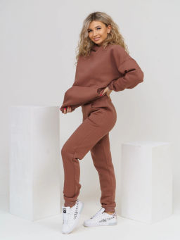 Костюм женский, цвет коричневый