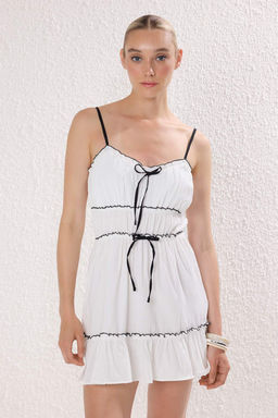 Trendyolmilla Beyaz Dokulu Kurdele Detayl? Biyeli Plaj Elbisesi TBESS25EL00147  фото 2