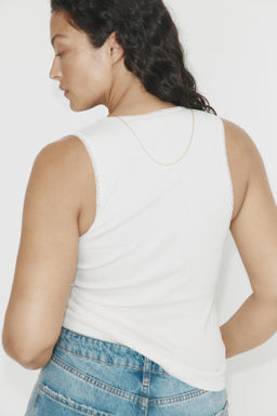 Top con ribetes de encaje - H&m фото 7