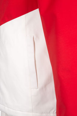 Ветровка женская