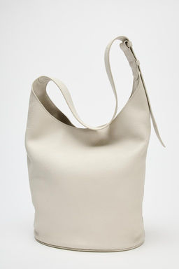 LEATHER BUCKET SHOULDER BAG - Zara фото 3