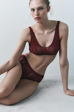 SEAMLESS LACE BRALETTE WITH WIDE STRAPS - Zara фото 2