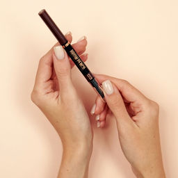 Stellary Автоматический карандаш для бровей / Brow sculpting pencil тон 03  фото 8