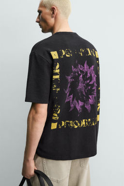 CAMISETA PUNTO LAVADO ESTAMPADOS / Negro