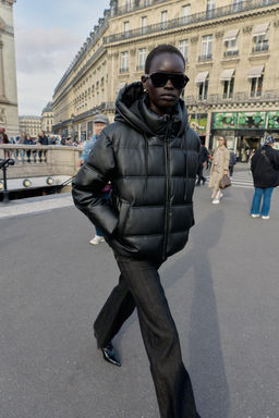 WATER-REPELLENT AND WINDPROOF QUILTED FAUX LEATHER ANORAK