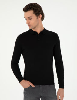 Черный базовый свитер узкого кроя