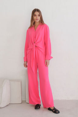 10355 Костюм с завязками и широкими брюками