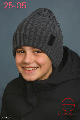 Шапки для зимы, внутри подкладка на флисе