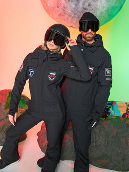 Женский сноубордический горнолыжный комбинезон Alpha Endless Aeternitas 223/2305 BLK - Черный  фото 44