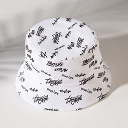 Панама двусторонняя унисекс MINAKU с надписями, белая, размер 58