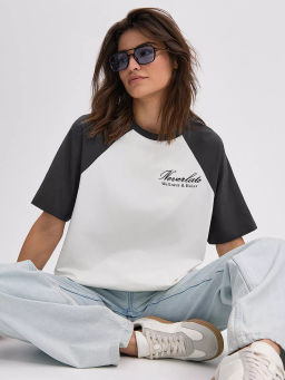 Оверсайз футболка Wellness