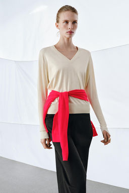 EXTRA-FINE KNIT V-NECK JUMPER - Zara фото 4