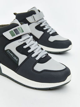 Ba?c?k ve C?rt C?rtl? Bilek Boy Erkek ?ocuk Spor Ayakkab?