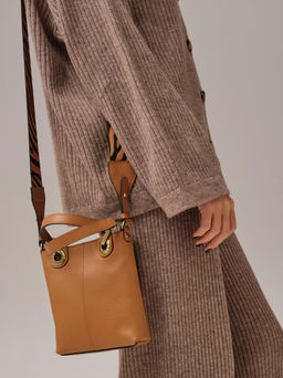 Сумка кожаная кросс-боди Deboro 30347 коричневый лист