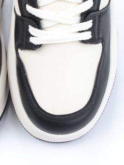 05-P84-1Z WHITE/BLACK Кроссовки женские зимние (натуральная и искусственная кожа, шерсть)